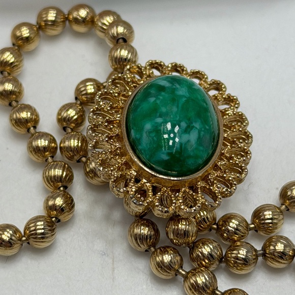 Vintage Avon DeLizza and Elster Peking Glass Bolo Necklace - Picture 3 of 6